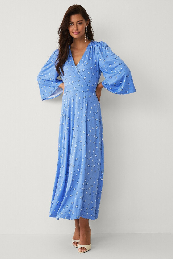 Maxikjole med knytbart belte - Blå