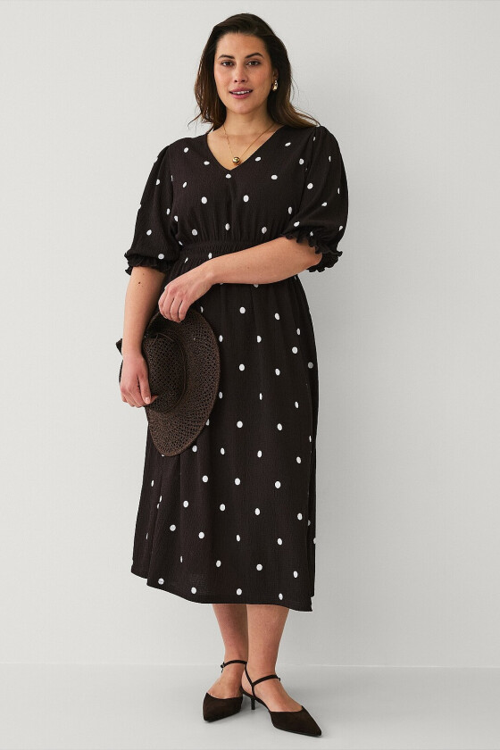 Kjole med puffermer - Brun