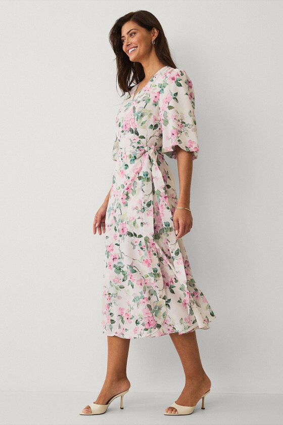 Kjole med puffermer - Natur