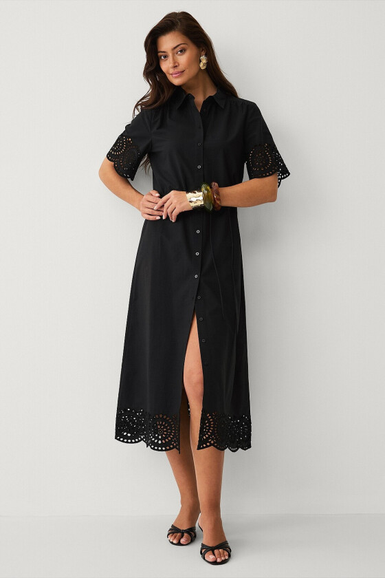 Skjortekjole med broderi - Svart