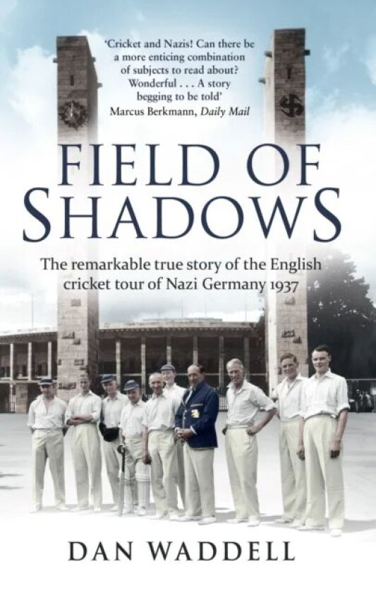 Field of Shadows av Dan Waddell