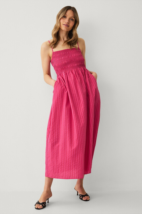 Kjole med vaffelsøm - Rosa