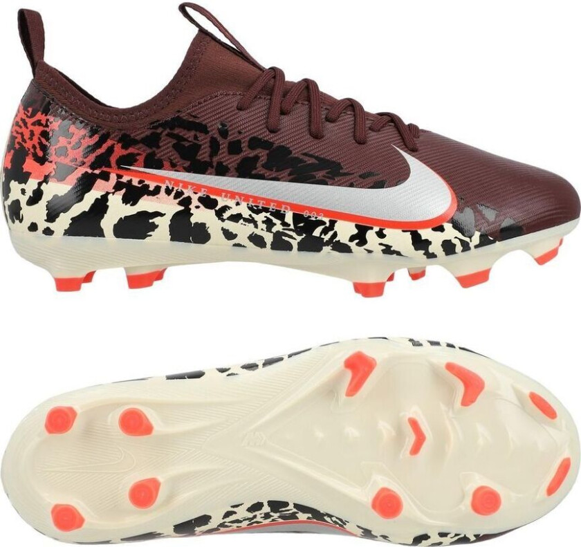 Air Zoom Mercurial Vapor 16 Academy MG United - Bordeaux/Metallisk sølv/Universal Red/Grå Barn - Multi Ground (MG), størrelse 35