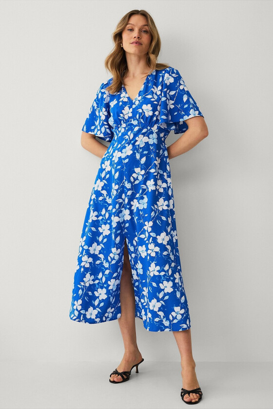 Maxikjole med draperte volangermer - Blå