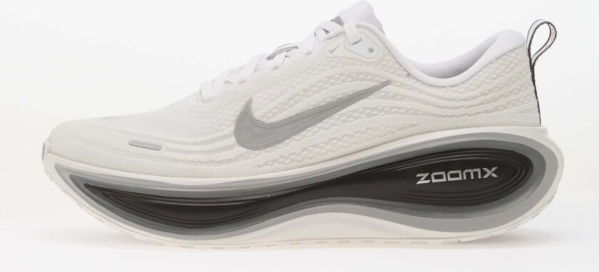 Joggesko Nike Vomero Plus White/ Metallic Silver-Black-Cool Grey EUR 44.5