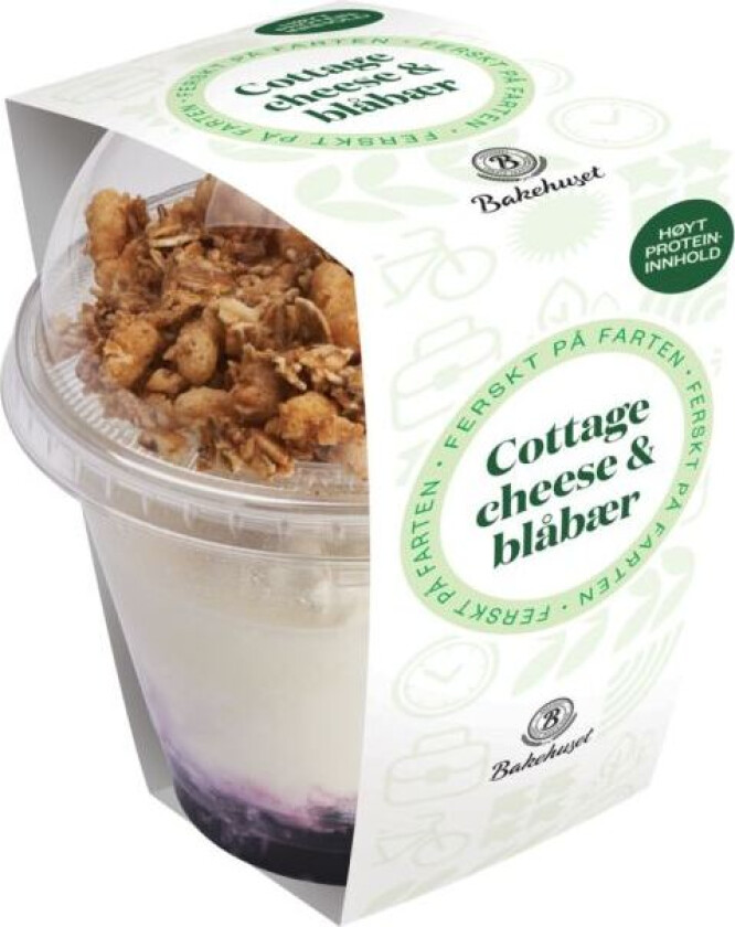 Cottagecheese Cottage Cheese og blåbærsyltetøy, med digg musli.