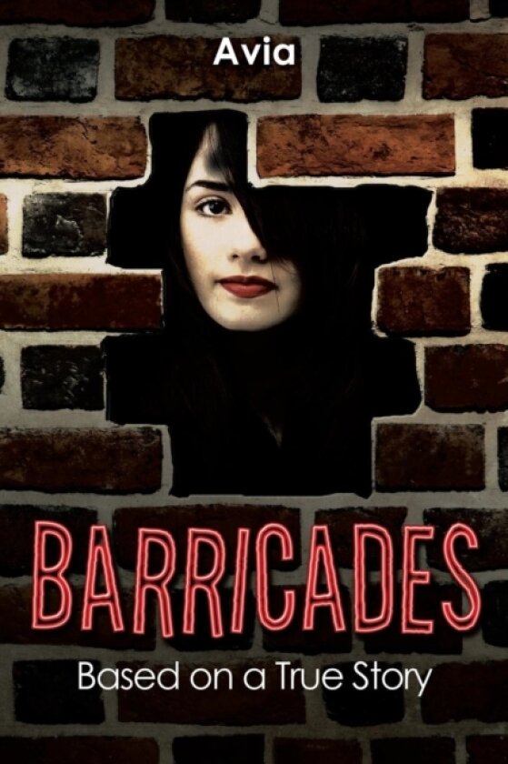 Barricades av Avia (Paperback)