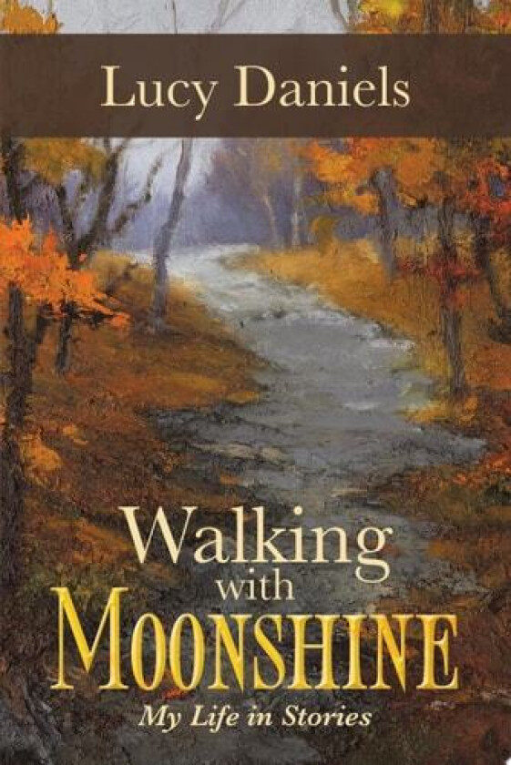 Walking with Moonshine av Lucy Daniels (Paperback)