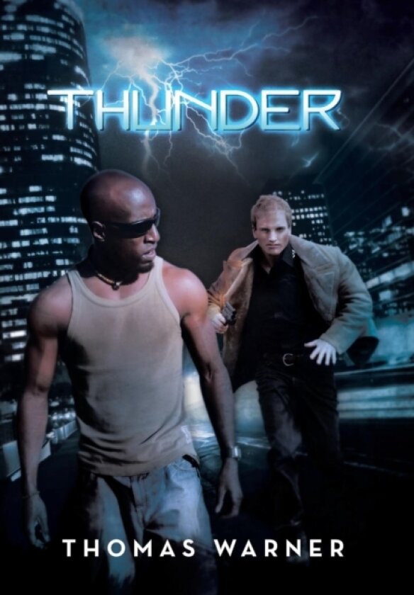 Thunder av Thomas Warner (Hardcover)