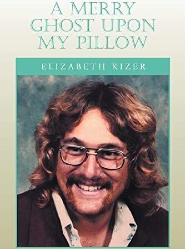 A Merry Ghost Upon My Pillow av Elizabeth Kizer (Paperback)