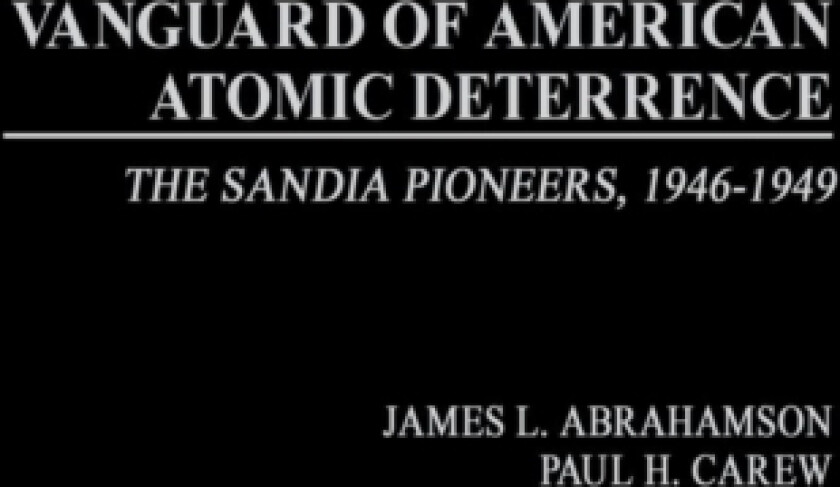 Vanguard of American Atomic Deterrence av James L. Abrahamson, Paul H. Carew (Hardcover)