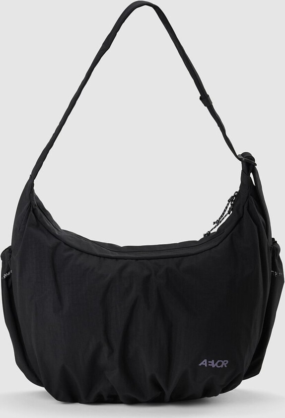 AEVOR Slouchy Skulderveske svart