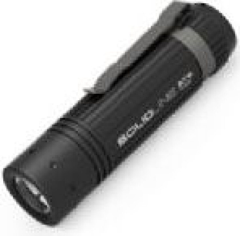 Led Lenser LEDLENSER Kompakt lommelygte bruger tre AAA-batterier. Metal clips, lampen kan nemt fastgøres og Endcap Switch og garanterer nem betjening