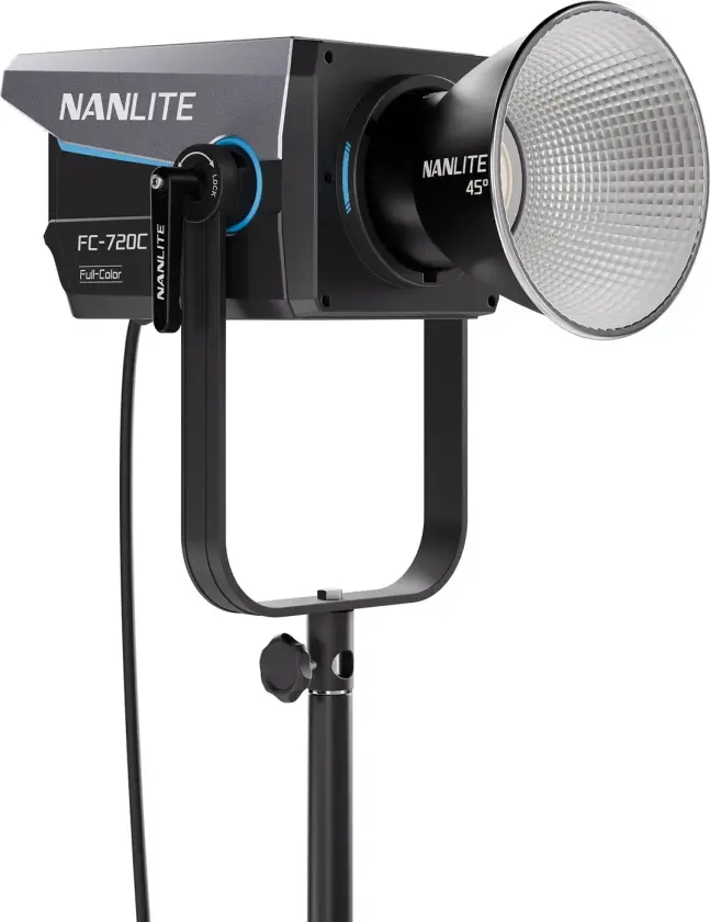 Bilde av FC-720C LED RGBW Spot Light 2400-12 000K. DMX/RDM. 750W