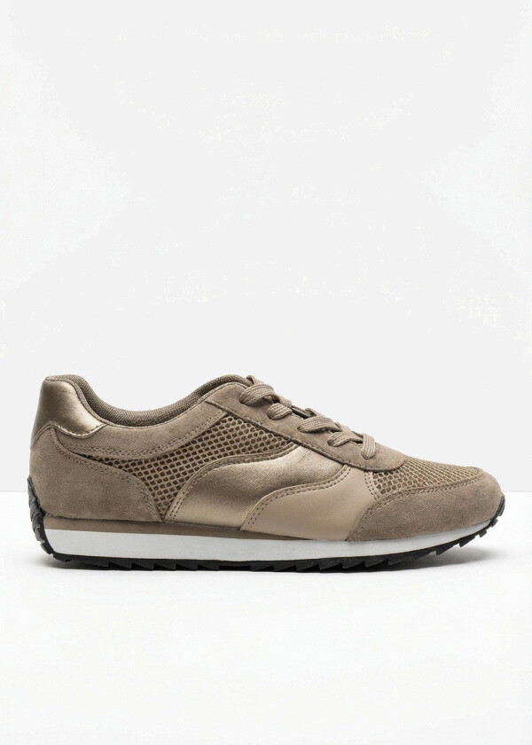 Sneakers med meshinnfelling