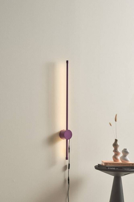 vegglampe 80 cm Mørk lilla