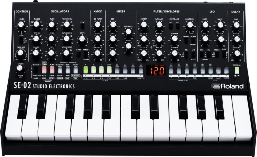 SE-02 Analog Synthesizer med  K-25m Keyboard