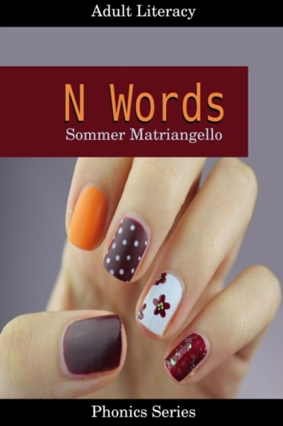 N Words av Sommer Matriangello (Paperback)