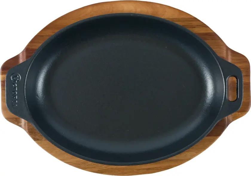 ovalt serveringsfat i akasietre 29,4x19 cm