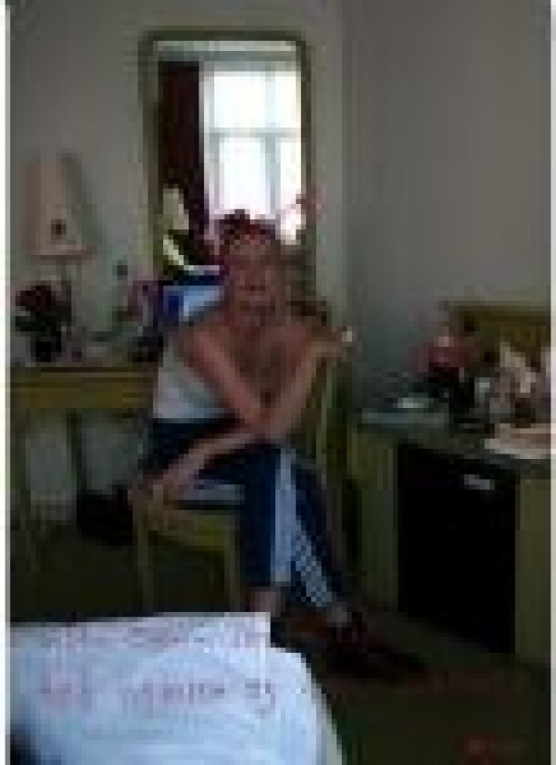 det nemme og det ensomme Asta Olivia Nordenhof Språk: Dansk