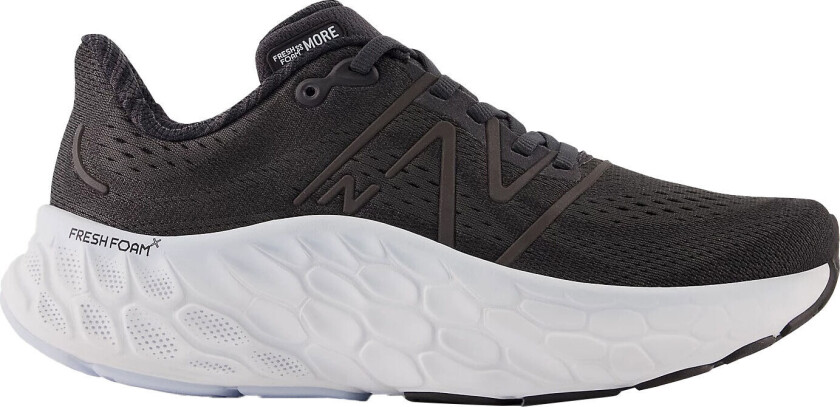 Fresh Foam X More V4 Dame Black 38