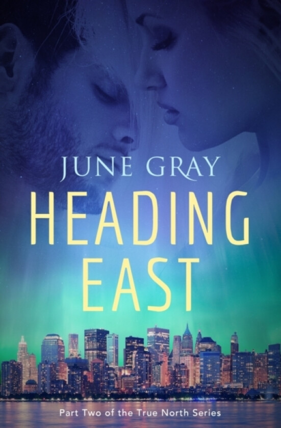 Heading East av June Gray (Paperback)