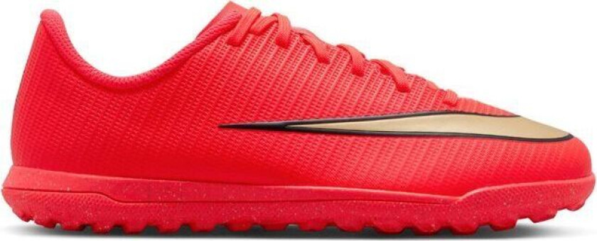 Mercurial Vapor 17 Club TF Break Em' Barn - Turf (TF), størrelse 38