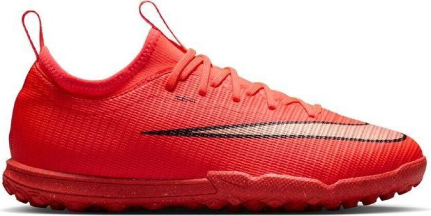 Mercurial Vapor 17 Academy TF Break Em' Barn - Turf (TF), størrelse 37½