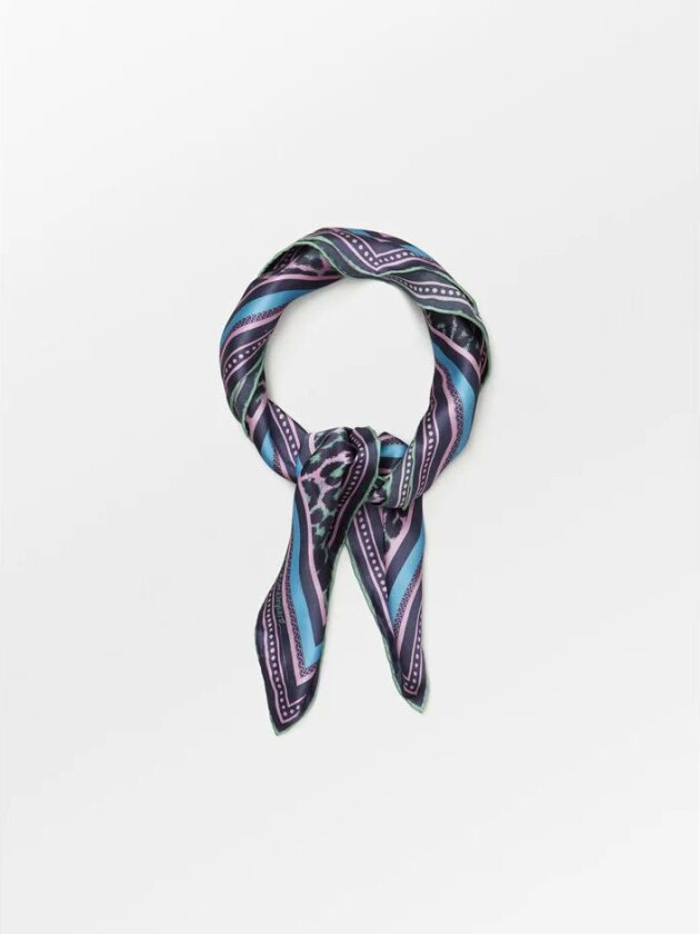 Evina Sia Scarf, Skjerf