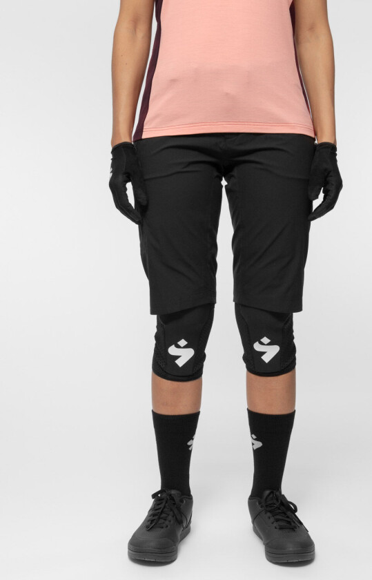 Hunter Slashed Shorts Dame Black XS