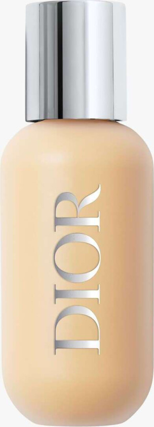Backstage Face & Body Foundation 50 ml (Farge: 2 Warm Olive)