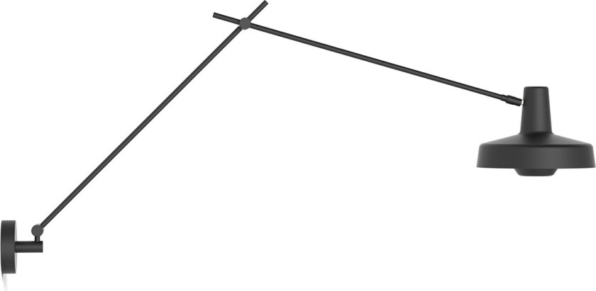 - Arigato Vegglampe Long m/Kabel Svart Grupa