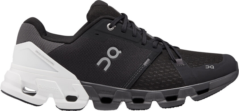 Cloudflyer 4 Herre Black/White 44