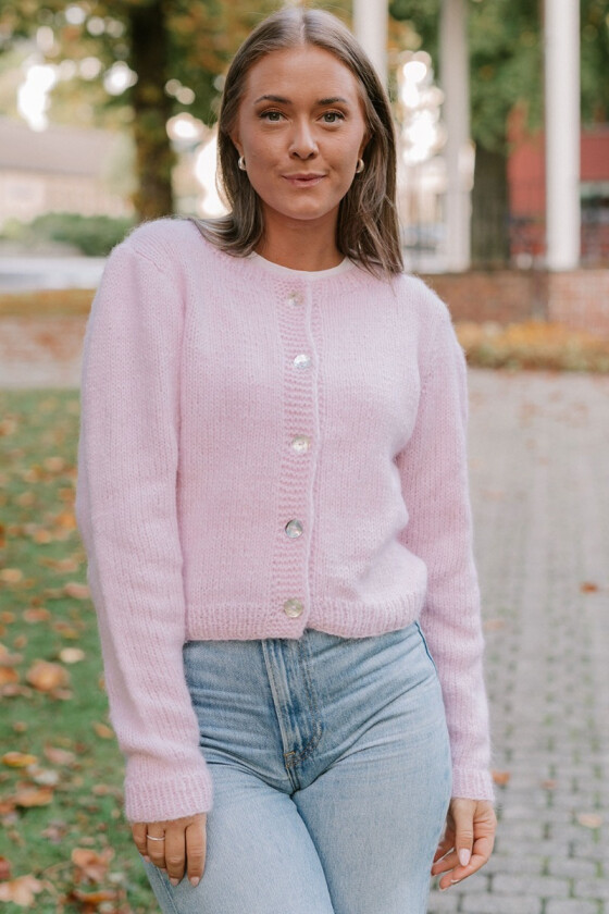 Lyserosa Johanna cardigan - Strikkia 2025-027-364