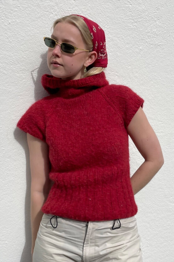 Mørkerød Hoodtee - Simstrikk SS 26-03C