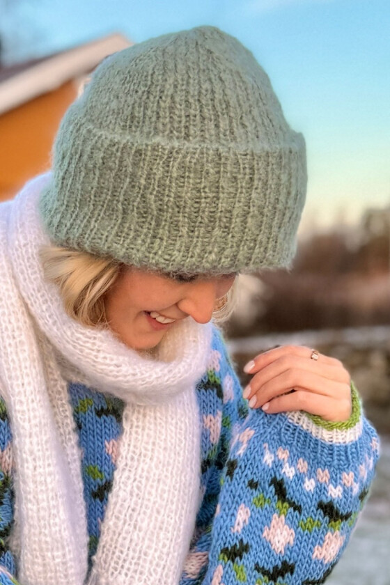 Frost lue i jadegrønn - Ingrid Raadim IR-05-05A
