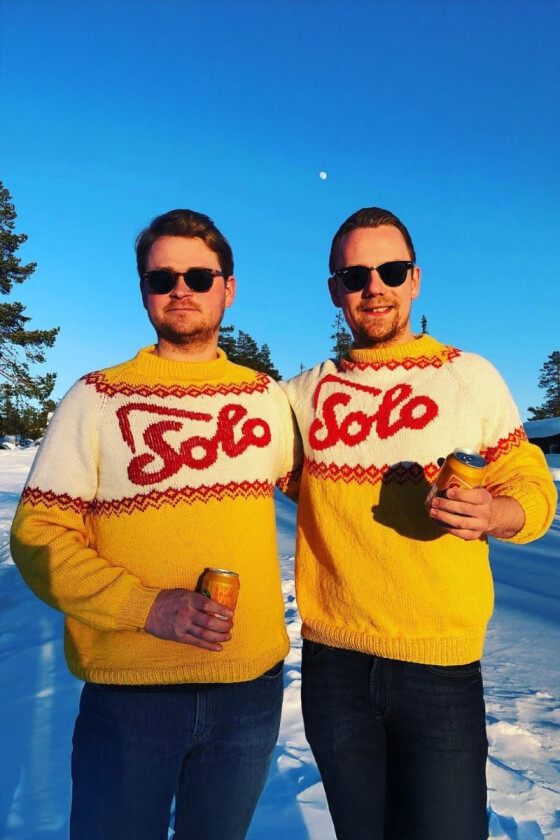 Solo genser med raglan i Sportsragg - Henriette Rasch / Strikketoppen