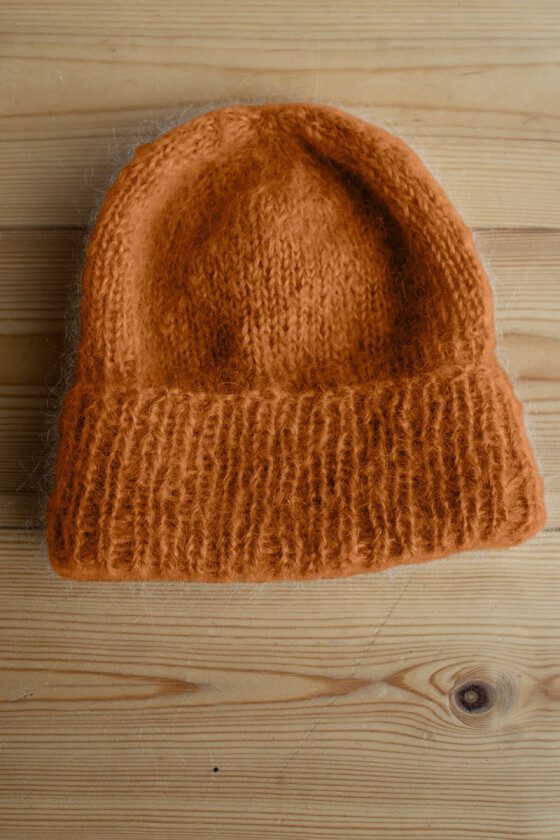 Safrangul rim strikkelue i mohair - DG 462-03-47930