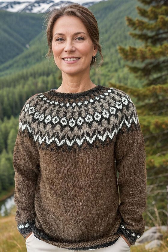 Brun riddarigenser med lysebrunt/beige mønster - LL0131