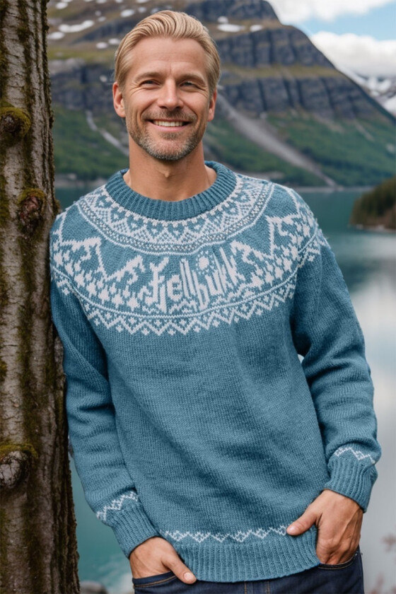 Fjellbukkgenseren i lys denim - DLG 22-010-SU34373402