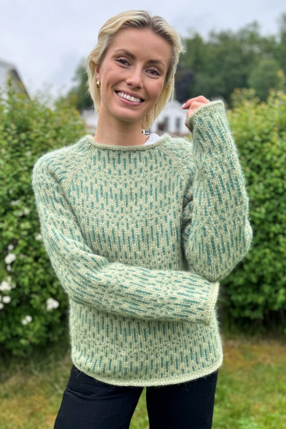 Little strokes sweater - Strikkia 2024-050