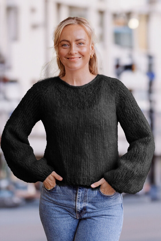 Svart Letizia sweater - Belfilato 23-026-40090