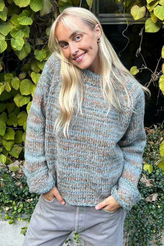 Øyunn sin genser med raglan - GD 05-13