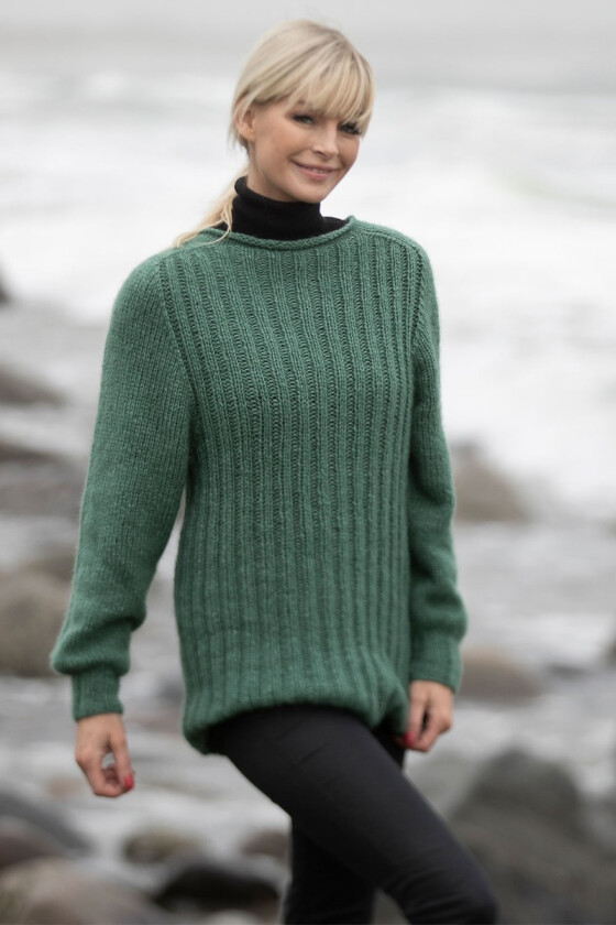 Skjønn grønn strikkegenser Kathrine Sørland - Viking 2036-7