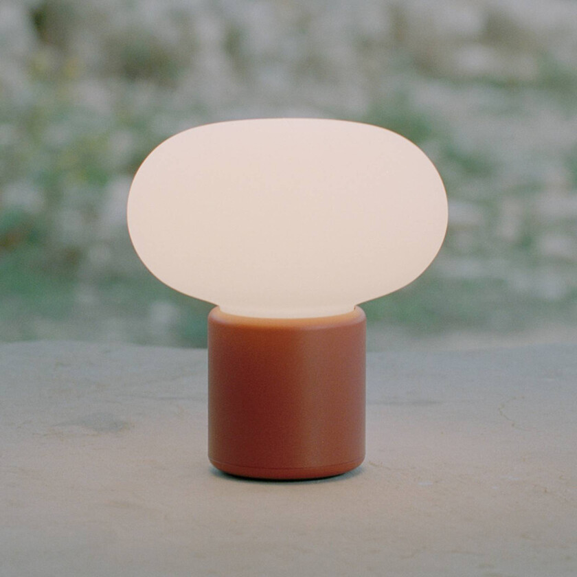 Karl-Johan bordlampe bærbar Earth red