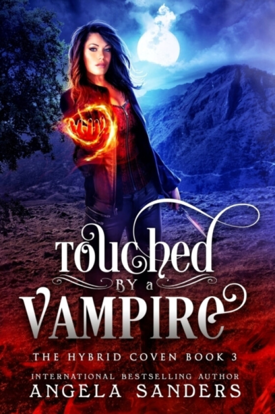 Touched by a Vampire (The Hybrid Coven) av Angela Sanders (Paperback)