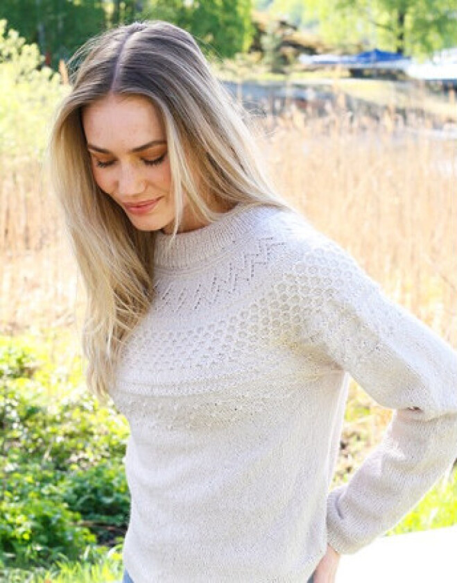 Bilde av Miss Summerbee Sweater by DROPS Design - Genser Strikkeoppskrift str. - XXX-Large