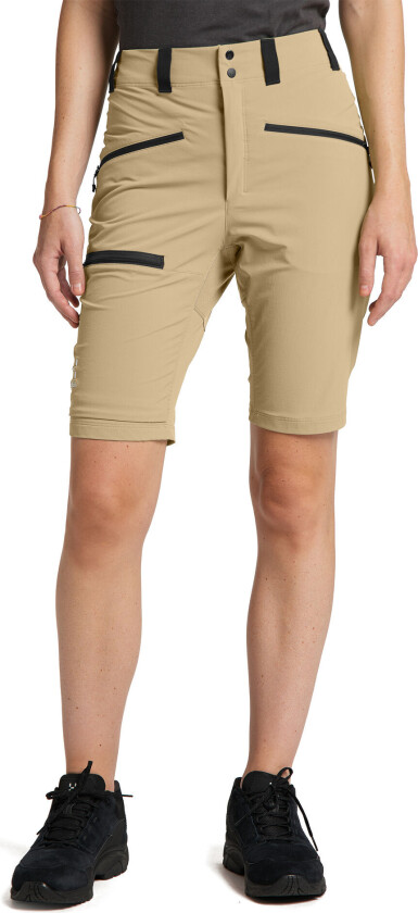 Mid Slim Shorts Dame Sand/Magnetite 42