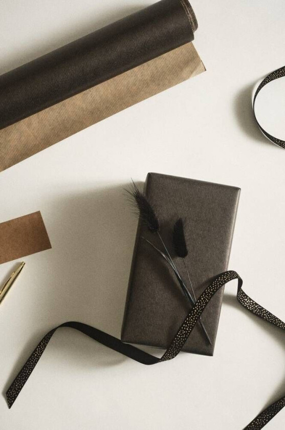 gavepapir - lengde 10 meter Svart