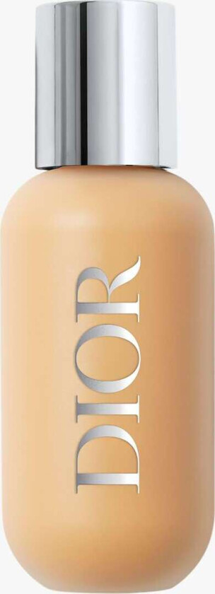 Backstage Face & Body Foundation 50 ml (Farge: 4 Warm Olive)